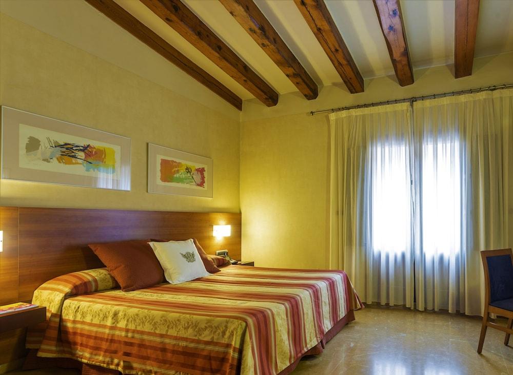 Sercotel Palacio De Tudemir 奥里韦拉 外观 照片