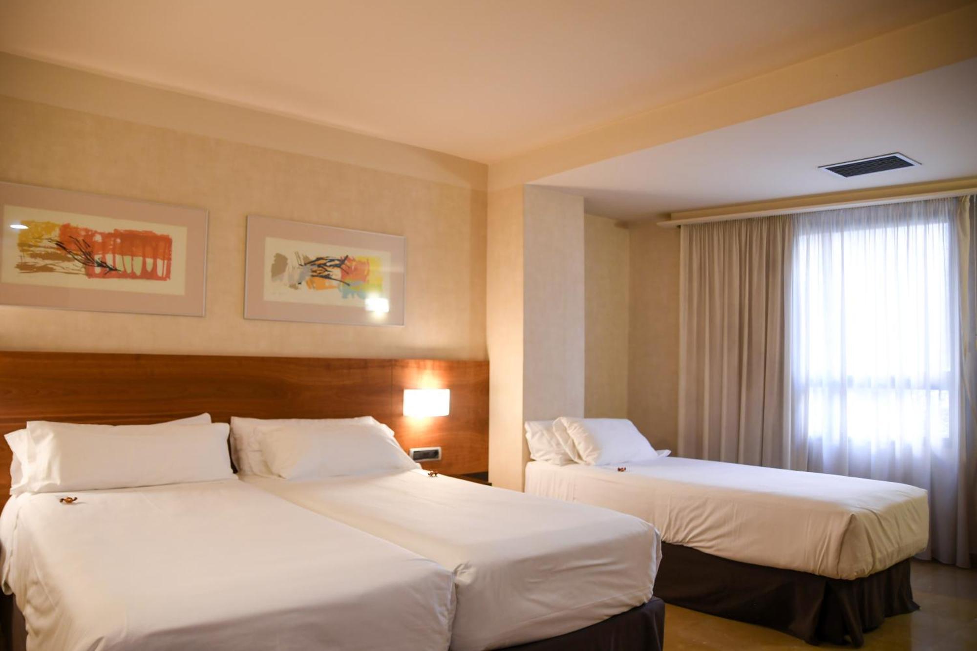 Sercotel Palacio De Tudemir 奥里韦拉 客房 照片
